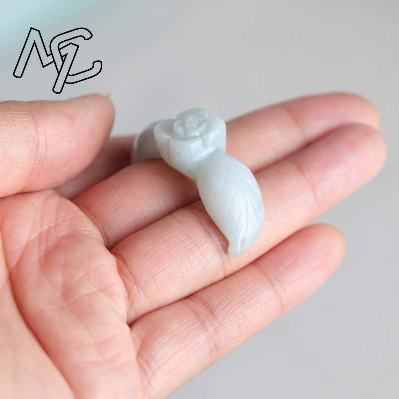 2PC Natural White Jadeite Jade - Women'S Fashion Jewellery 评论和价格