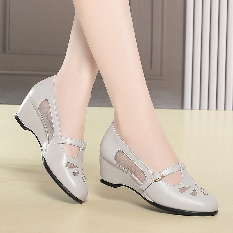 Middle Aged Women Summer Mesh  - Women'S Fashion Shoes 评论和价格