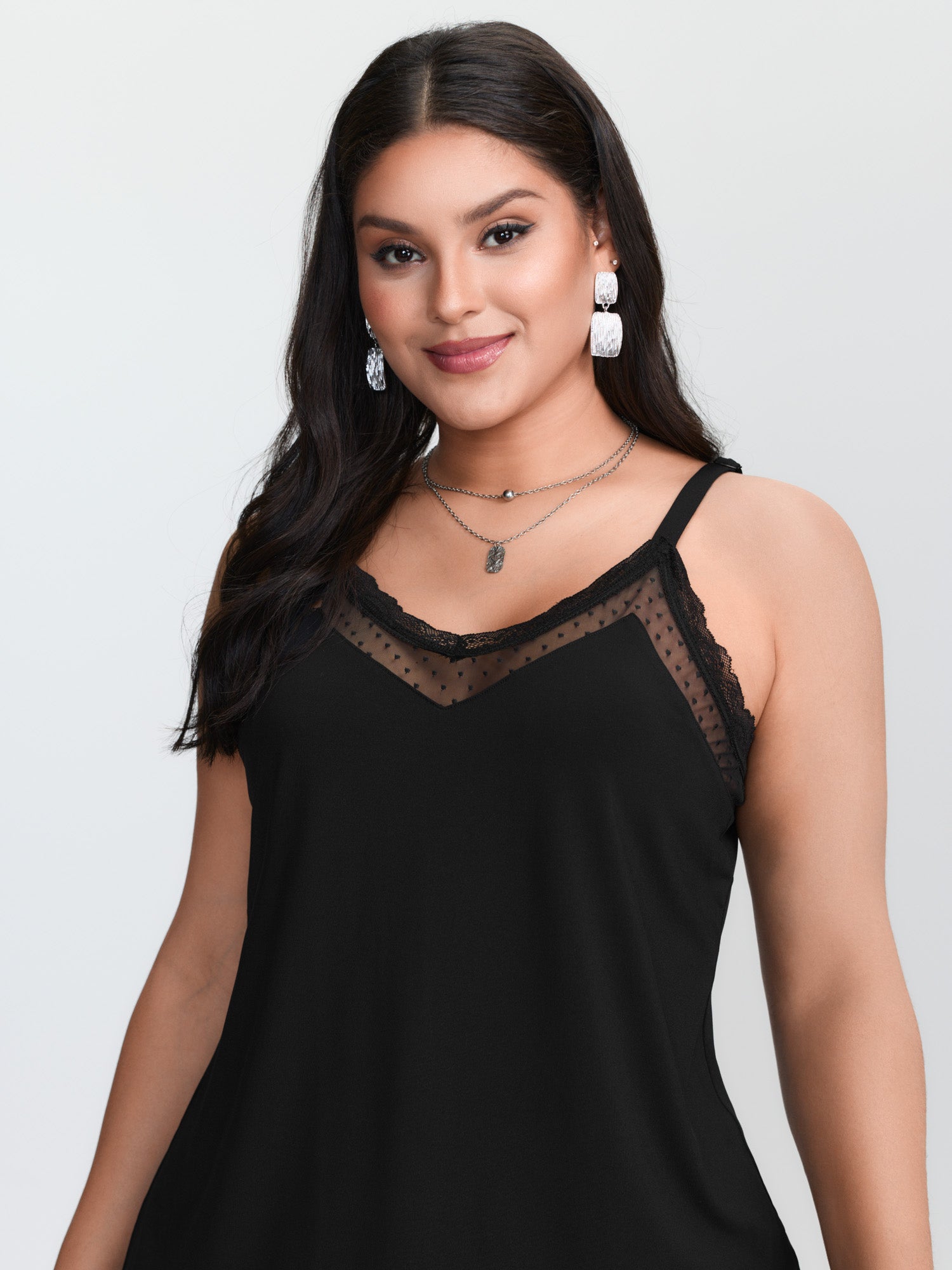 Plus‑size Black Knitted Camiso - Lace Trim Cami 评论和价格